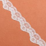 China Manufacturer Beautiful and Colorful Design Lace for Garments