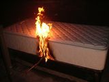 Fire Retardant Gel Memory Foam Spring Mattress for 5 Star Hotel