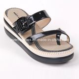 Toe Strap Design Lady's Platform Sandals with Soft Insole