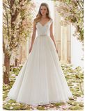 2017 A-Line Lace Broach Bridal Wedding Dresses Ctm836