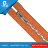 Wholesale Nylon Plastic Zipper and Metal Zipper