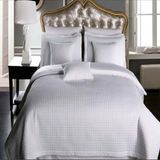 Luxury Microfiber Checkered Coverlet for Home Bedding