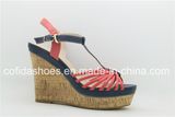 Fashion Wedge Heel Lady Sandal with Charming Design