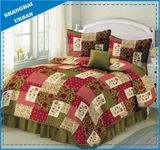 Rose Lawn Printed Polyester Patchwork Quilt