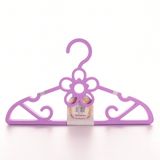 Hot Selling Flower Design Lovely Colorful Plastic Hanger