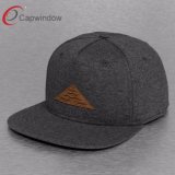 Hight Quality Assured Cutomizable Snapback Hat with Leather Logo (65050099)