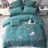 Sourthen Magnolia Bedding Set