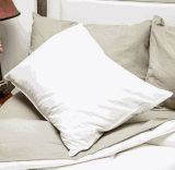 Home Textile Cotton Fabric 50% Duck Down Neck Pillow