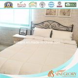 Hypoallergenic Polyester Quilt Siliconized Box Stitched Down Alternative Comforter