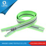 2015 Wholesale Plastic Zipper for Garment