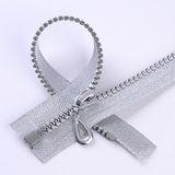 No. 5 Plastic Zipper Silver Teeth Silver Tape for Sale