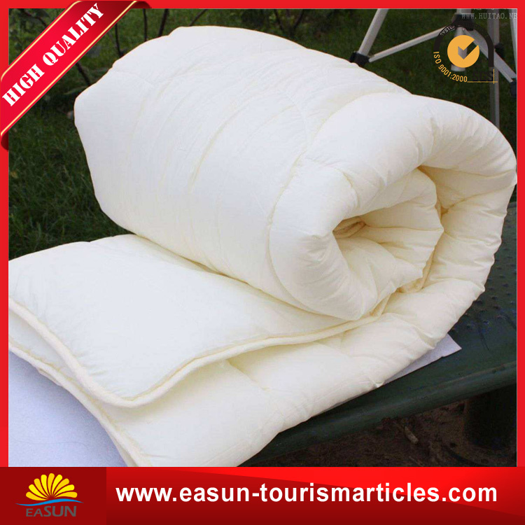 Hotel Quilt with Different Color for Disposable